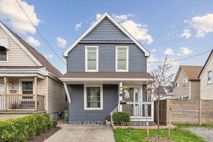Photo 2 of 6 Albany Avenue, Hamilton, Crown Point — HOMEH
