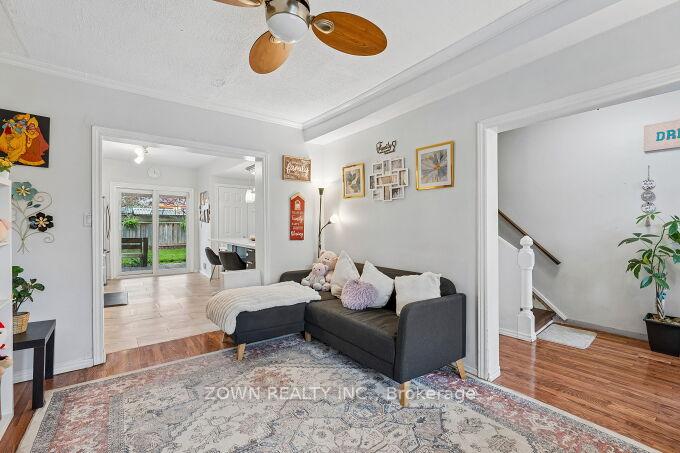 Photo 8 of 6 Albany Avenue, Hamilton, Crown Point — HOMEH