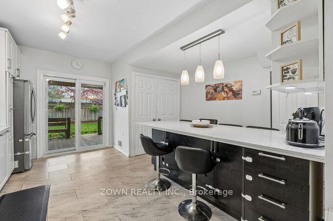 Photo 11 of 6 Albany Avenue, Hamilton, Crown Point — HOMEH