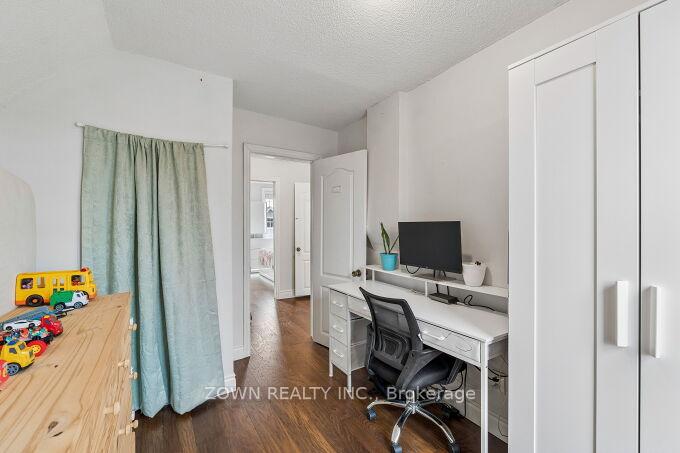 Photo 23 of 6 Albany Avenue, Hamilton, Crown Point — HOMEH