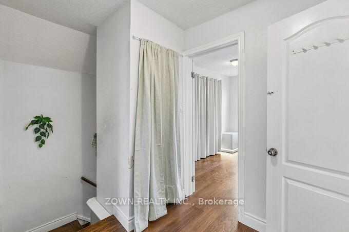 Photo 24 of 6 Albany Avenue, Hamilton, Crown Point — HOMEH