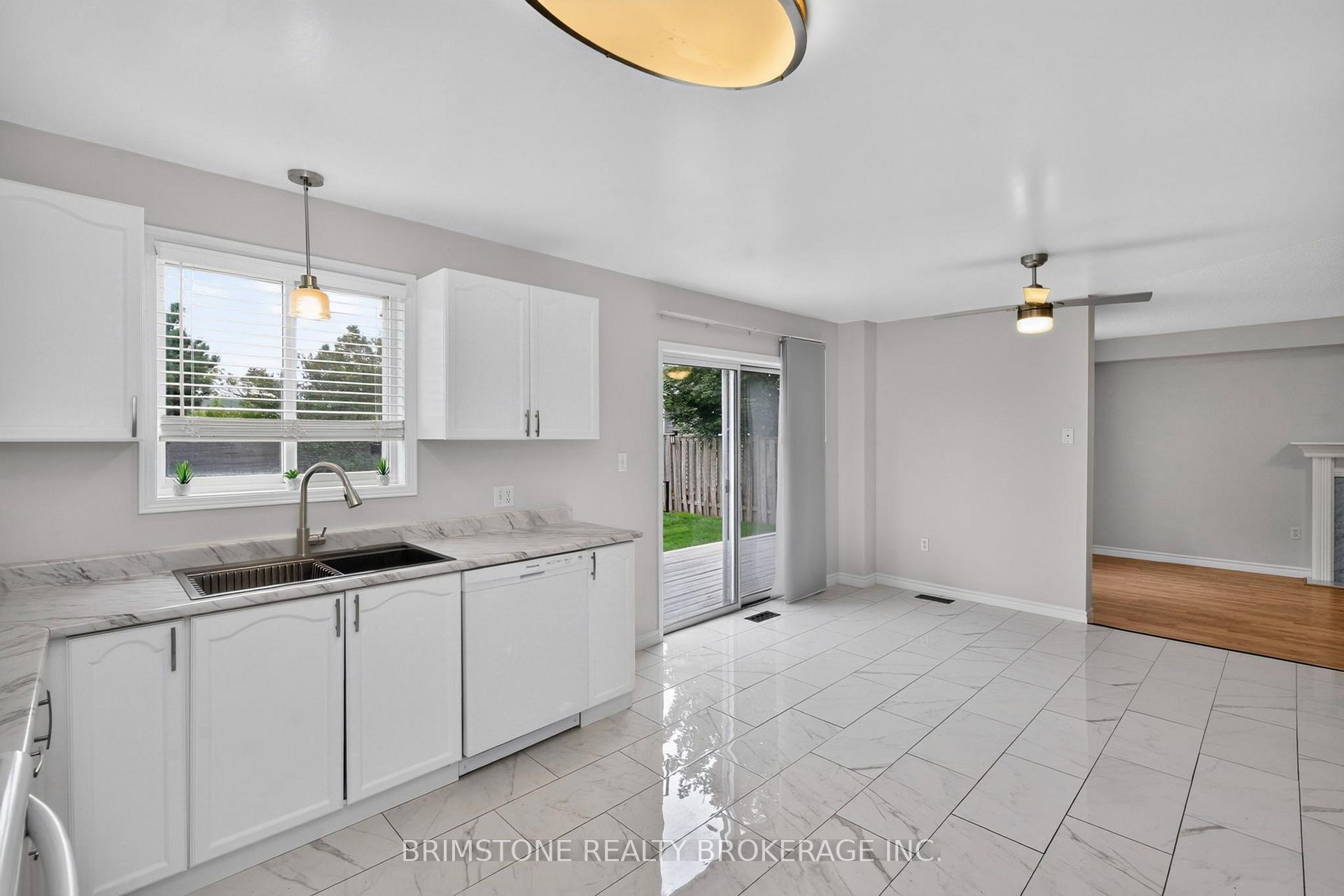 Photo 17 of 28 Selkirk Crescent, Barrie, Holly — HOMEH