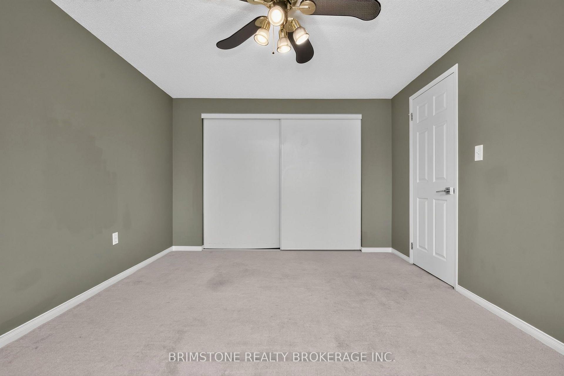Photo 21 of 28 Selkirk Crescent, Barrie, Holly — HOMEH