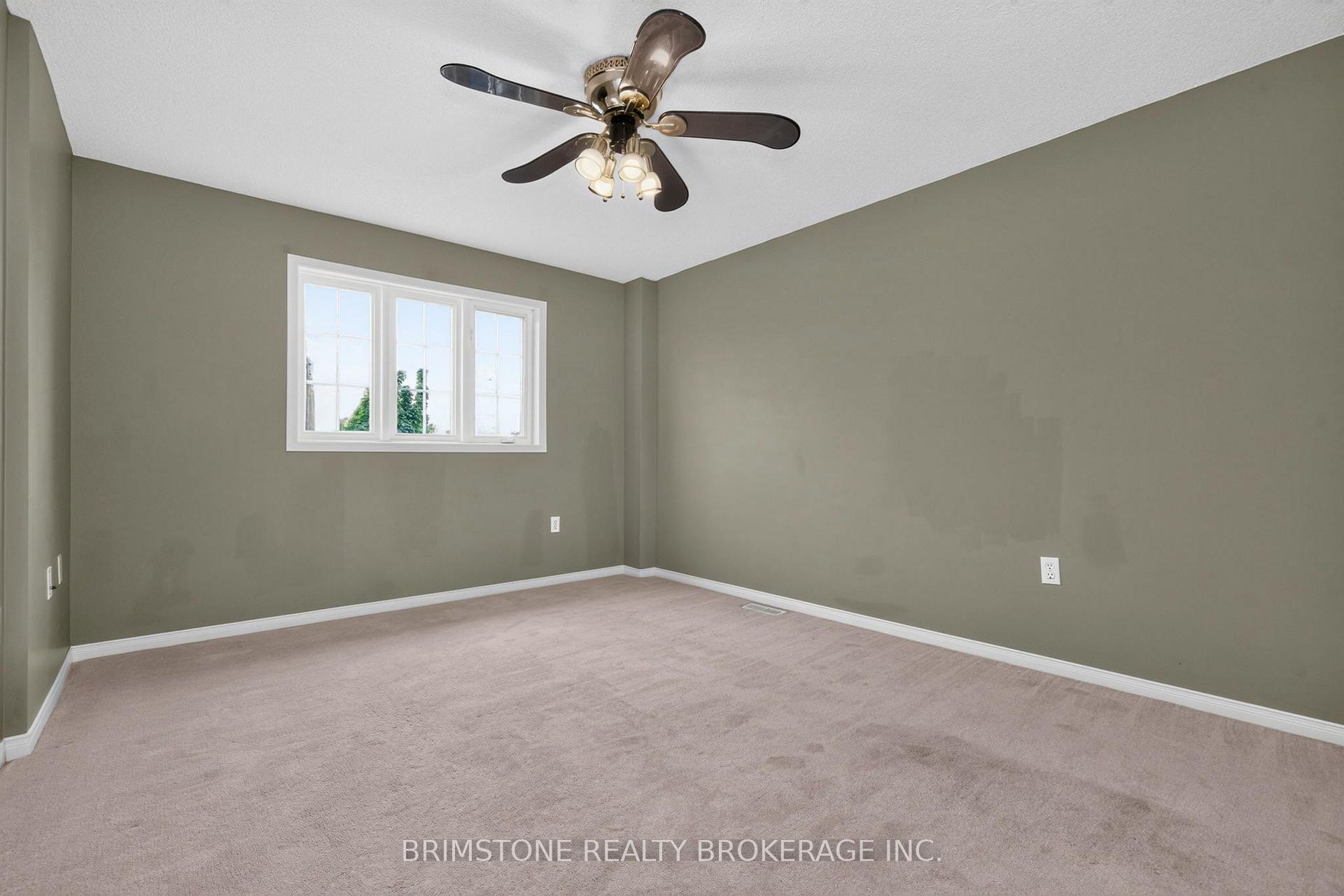 Photo 23 of 28 Selkirk Crescent, Barrie, Holly — HOMEH