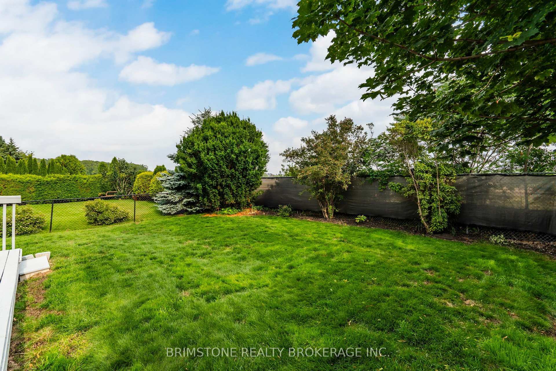 Photo 39 of 28 Selkirk Crescent, Barrie, Holly — HOMEH