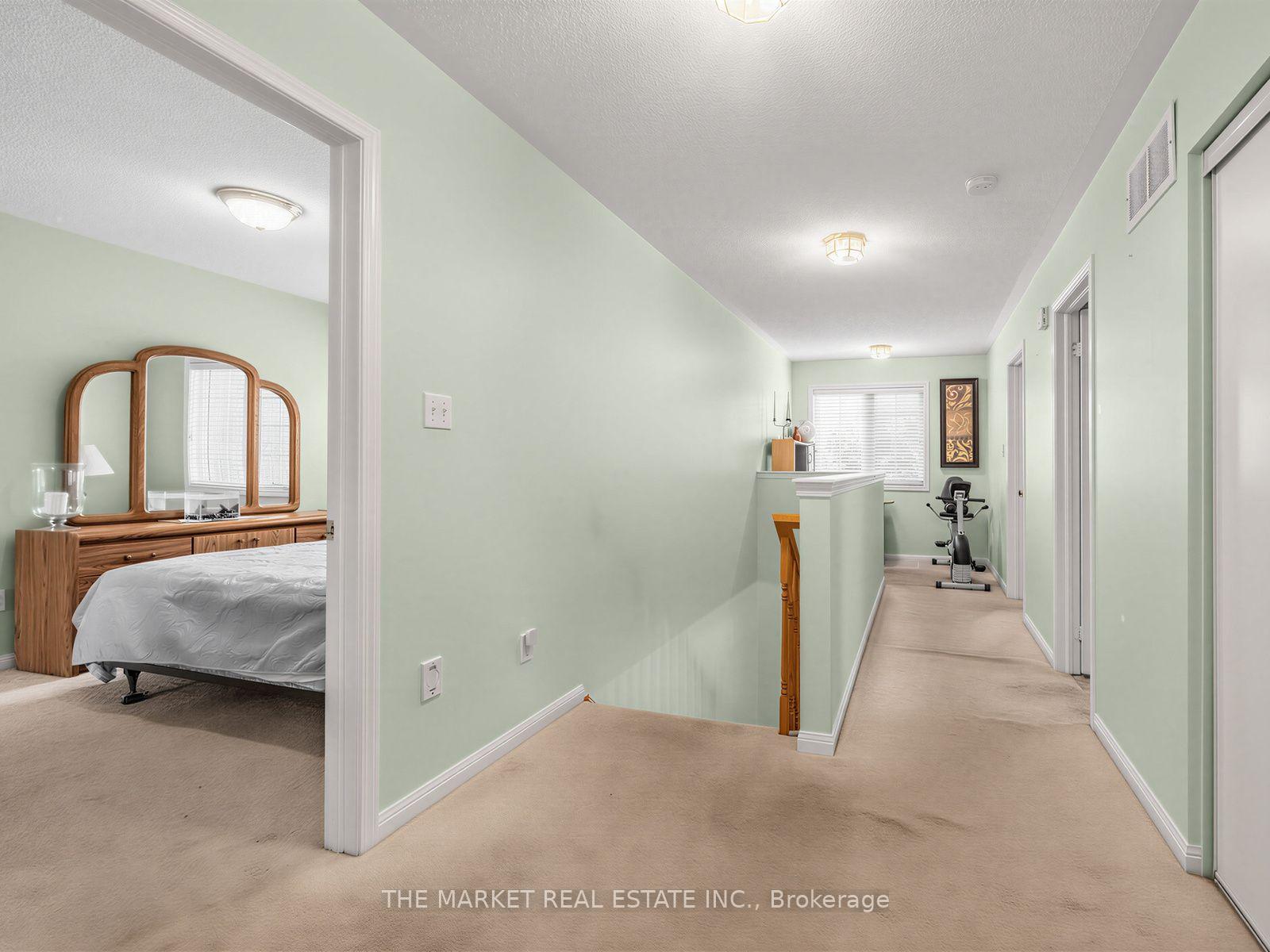 Photo 20 of 2278 Dunforest Crescent, Oakville, Westmount — HOMEH