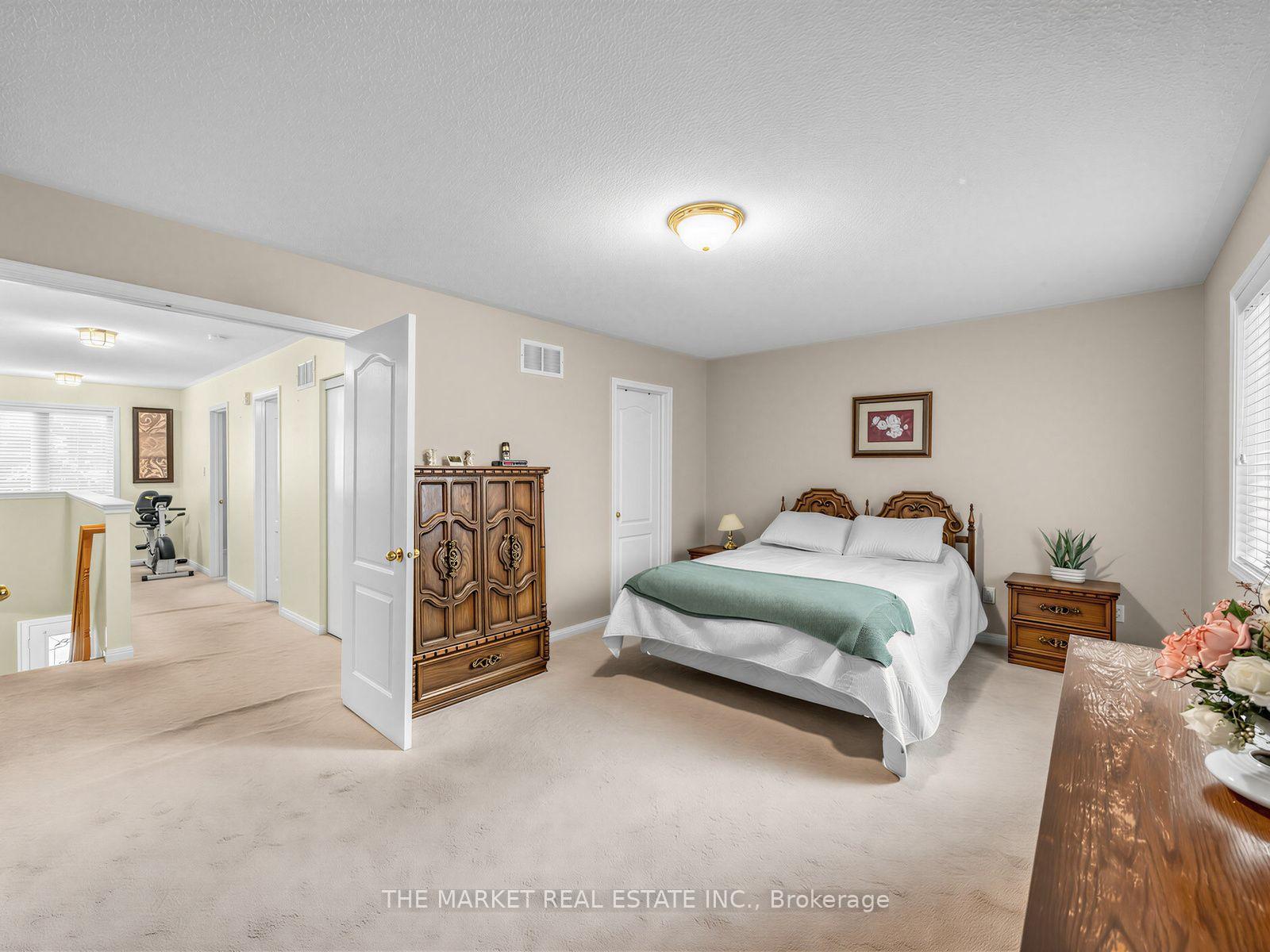 Photo 21 of 2278 Dunforest Crescent, Oakville, Westmount — HOMEH