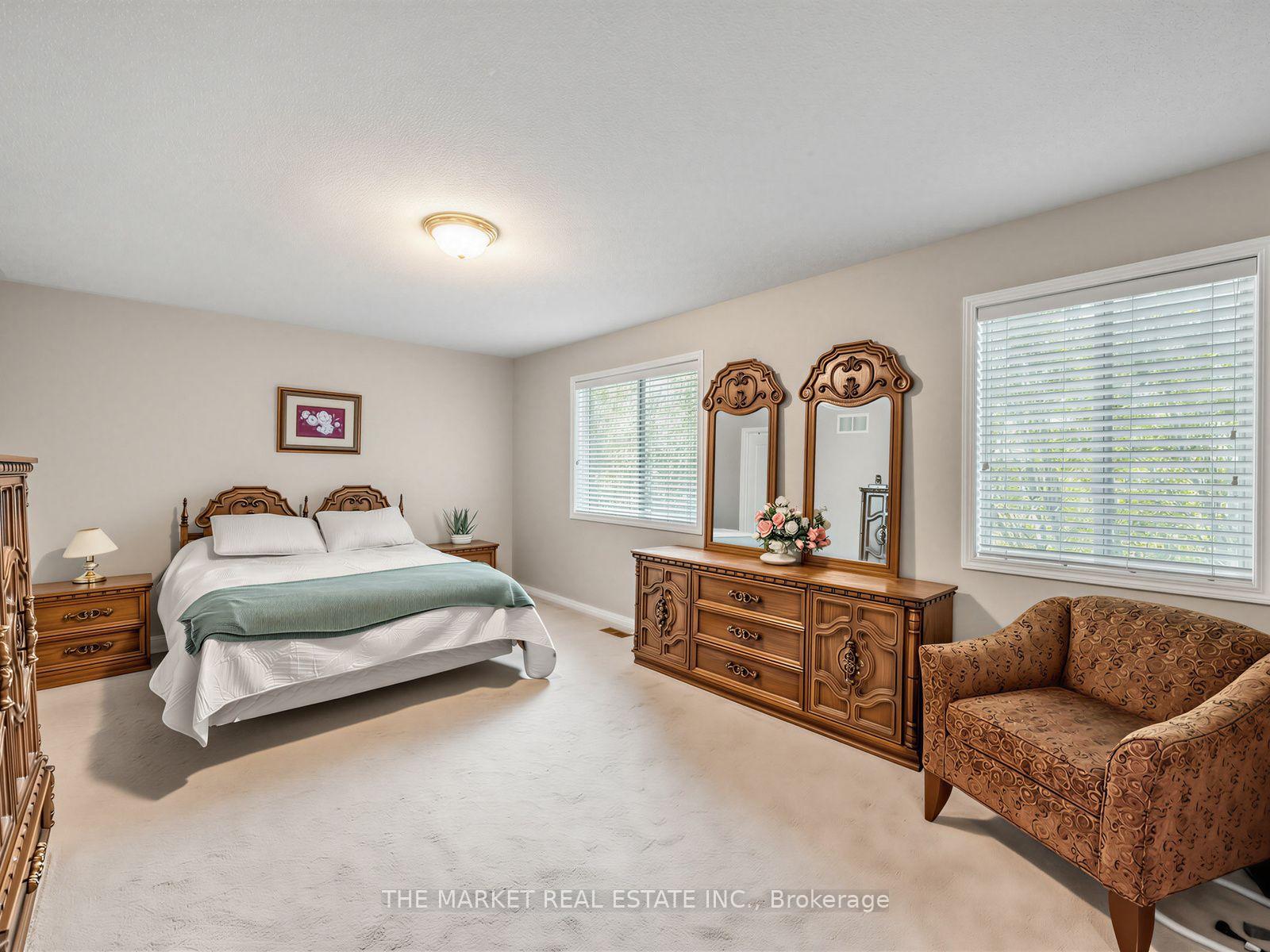 Photo 22 of 2278 Dunforest Crescent, Oakville, Westmount — HOMEH