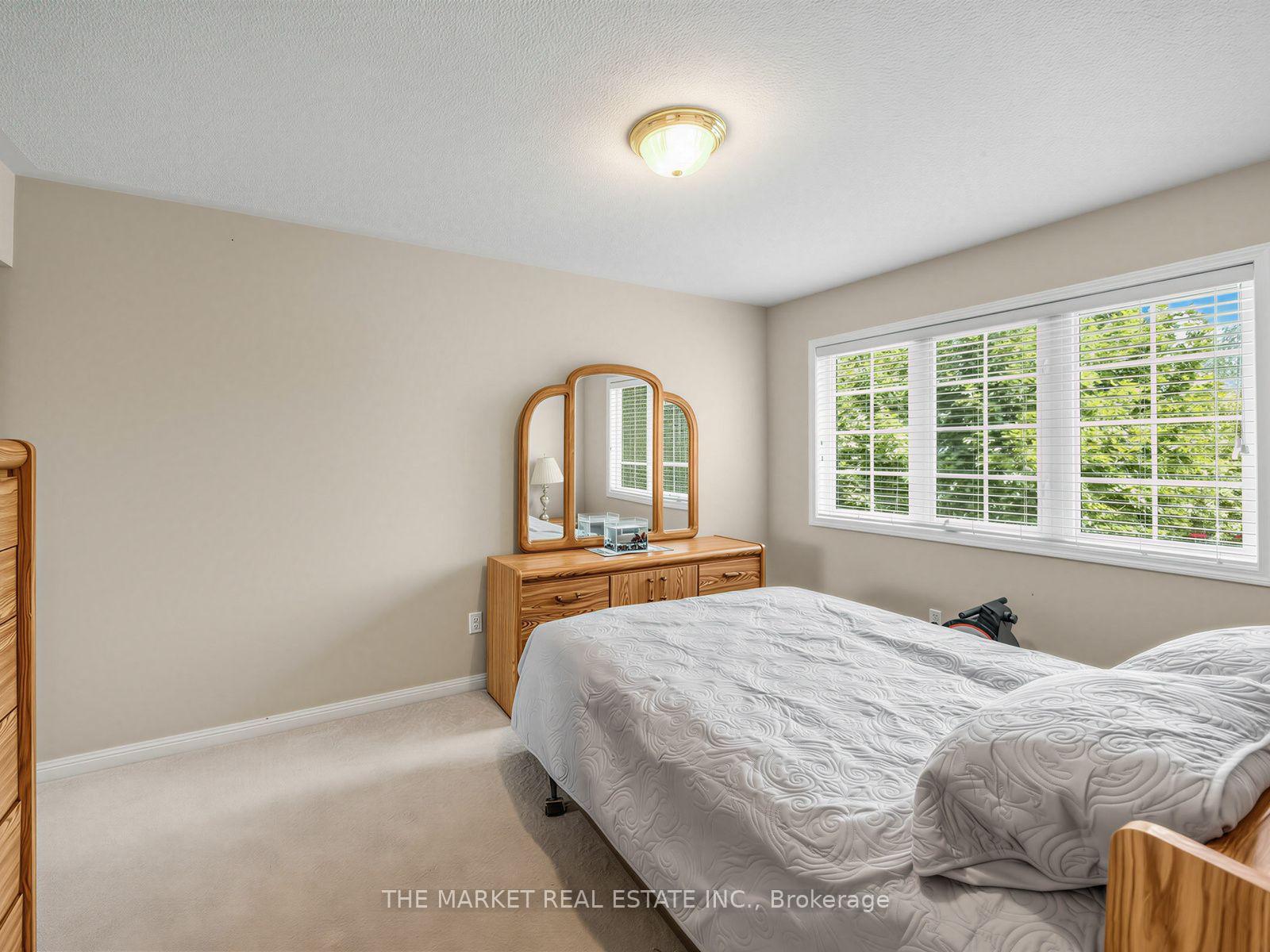 Photo 26 of 2278 Dunforest Crescent, Oakville, Westmount — HOMEH