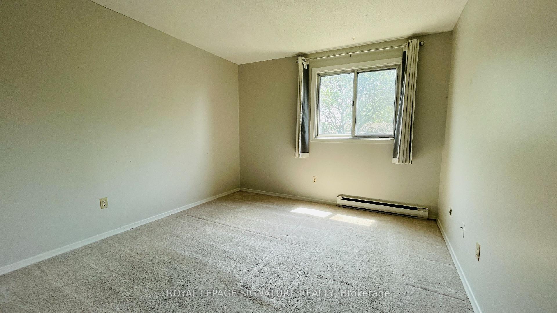 Photo 16 of Unit 75 (Upper), 1100 Oxford Street, Oshawa, Lakeview — HOMEH
