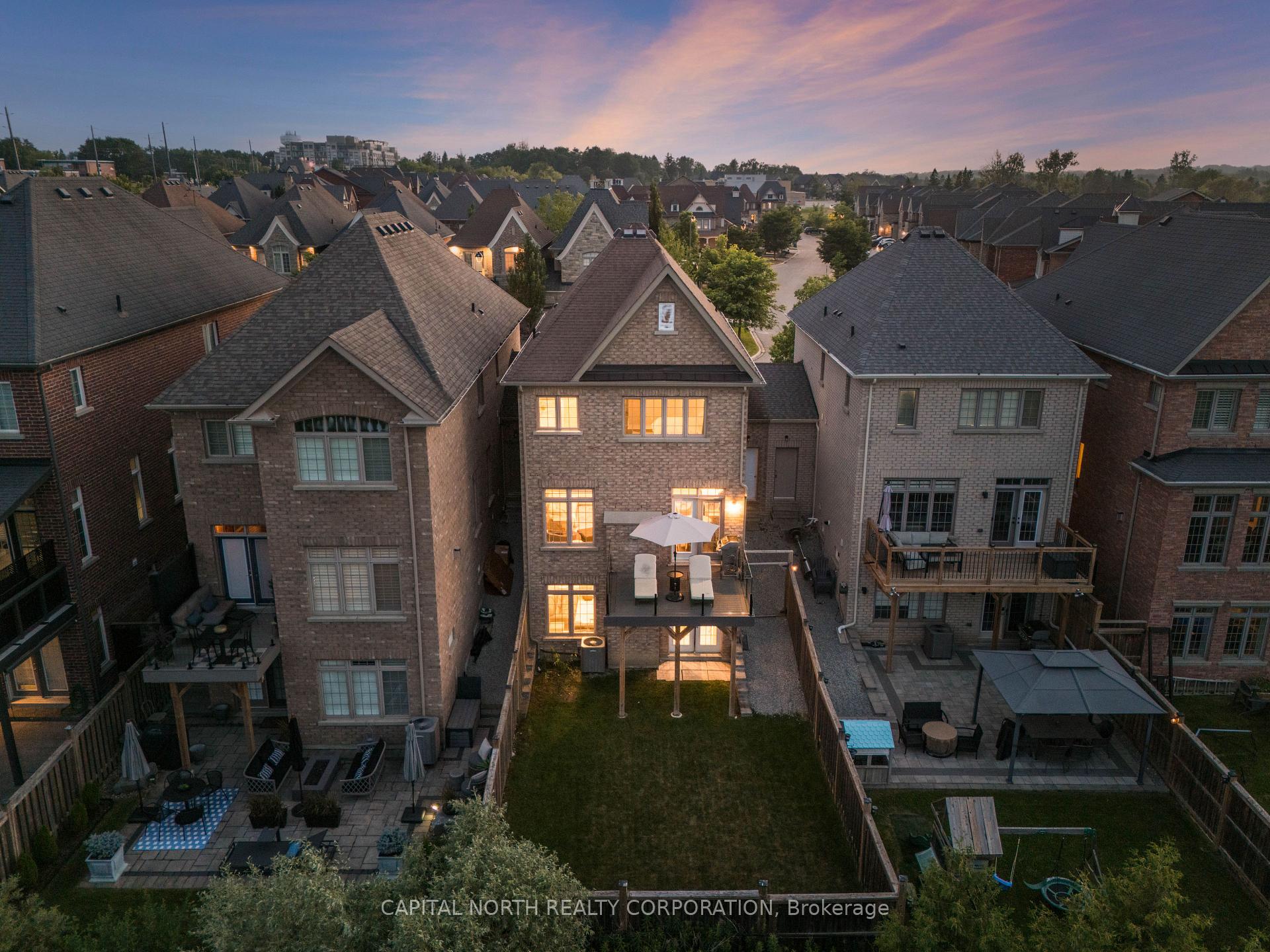 Photo 39 of 18 Alex Campbell Crescent, King, King City — HOMEH