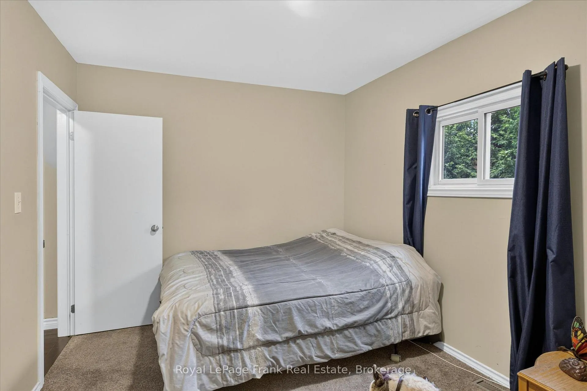 Photo 21 of 731 Harper Road, Peterborough, Otonabee Ward 1 — HOMEH