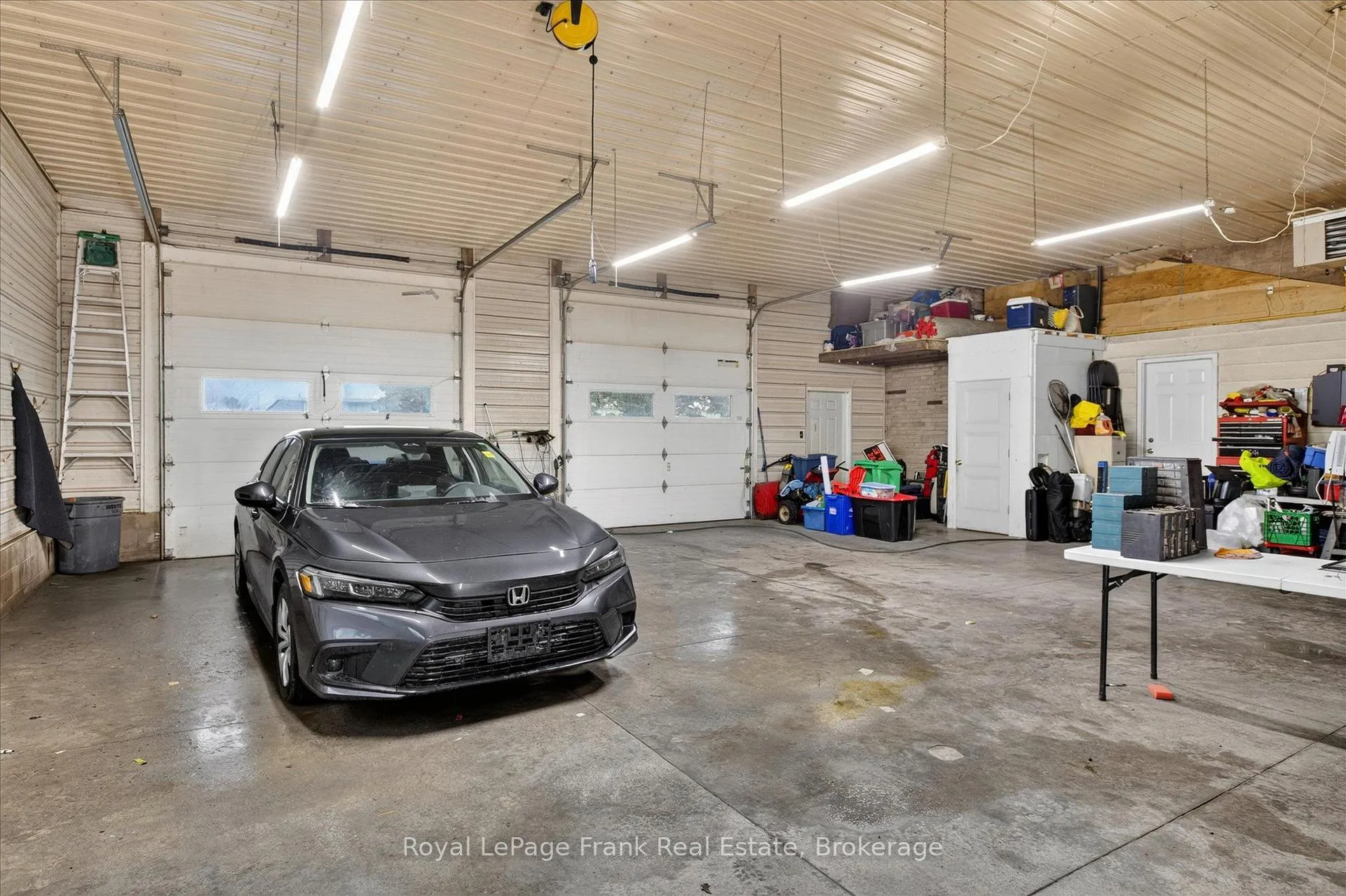 Photo 26 of 731 Harper Road, Peterborough, Otonabee Ward 1 — HOMEH