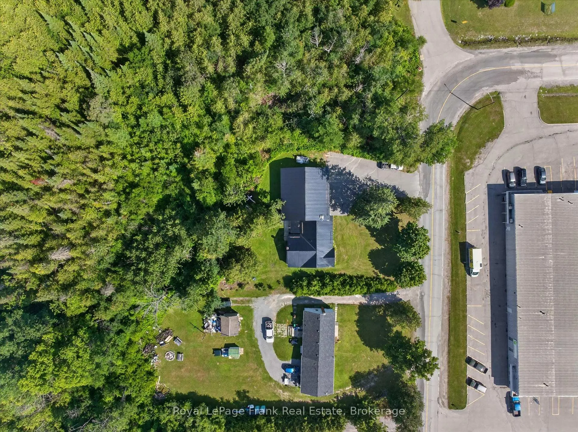 Photo 39 of 731 Harper Road, Peterborough, Otonabee Ward 1 — HOMEH