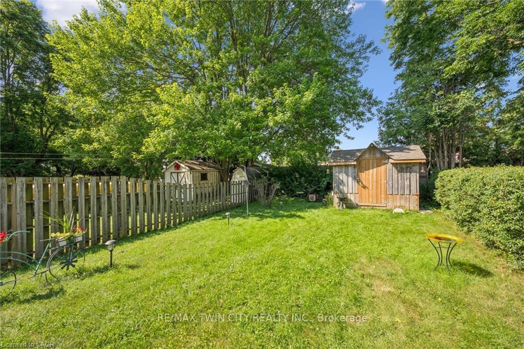 Photo 6 of Unit A, 264 Northlake Drive, Waterloo, North Lakeshore — HOMEH