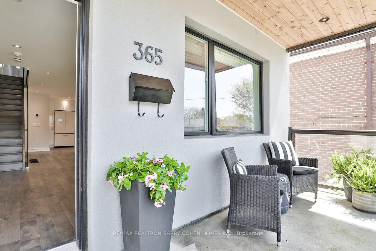 Photo 2 of 365 Harvie Avenue, Toronto, Caledonia-Fairbank — HOMEH