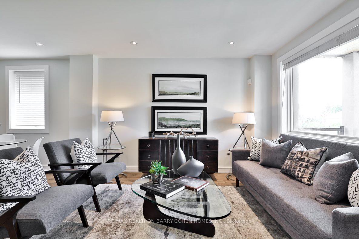 Photo 5 of 365 Harvie Avenue, Toronto, Caledonia-Fairbank — HOMEH