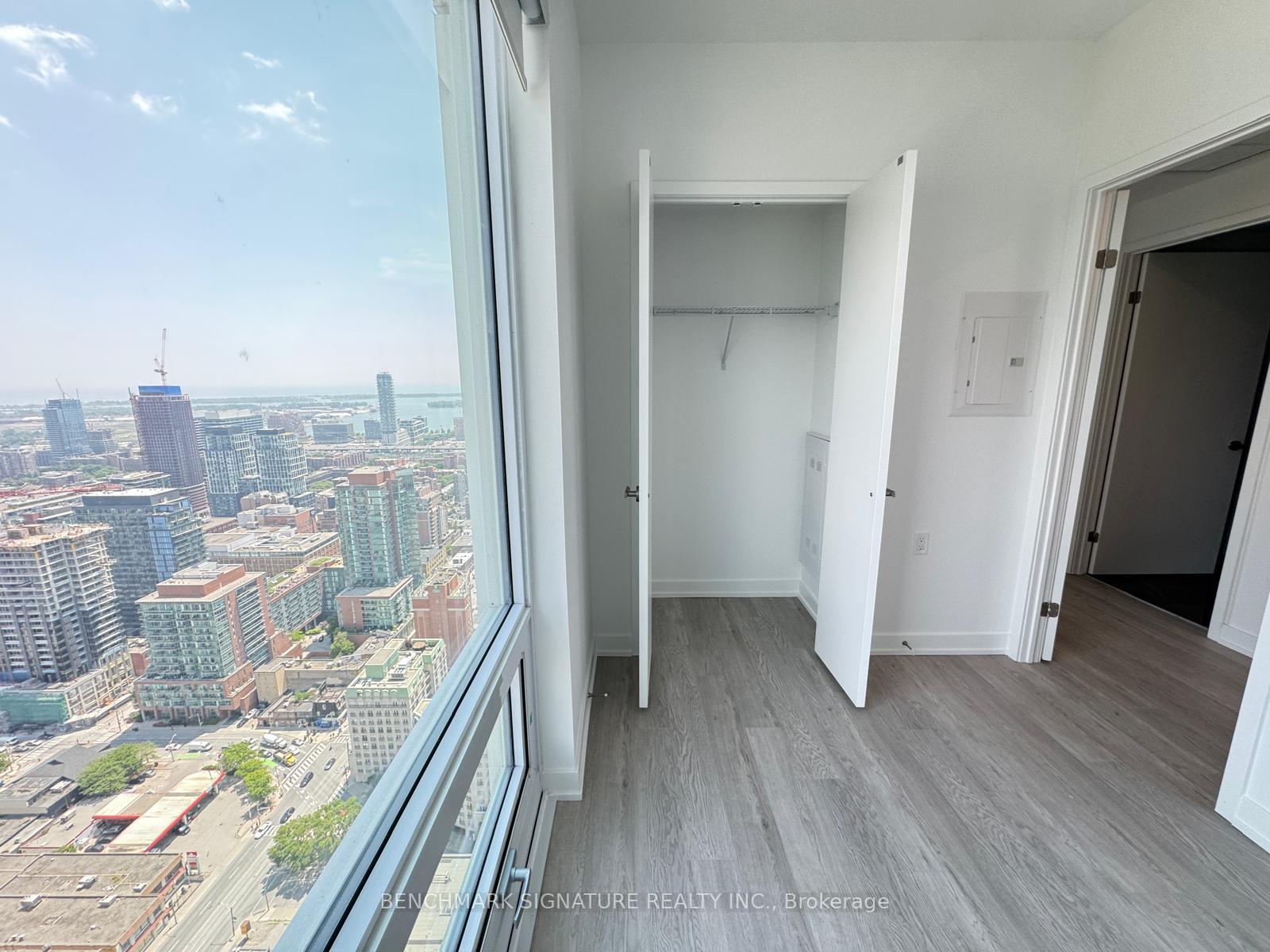 Photo 10 of Unit 4603, 88 Queen Street E, Toronto, Church-Yonge Corridor — HOMEH