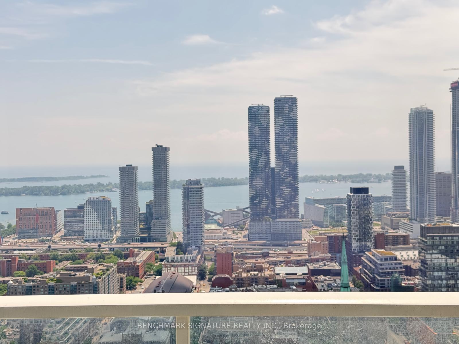 Photo 14 of Unit 4603, 88 Queen Street E, Toronto, Church-Yonge Corridor — HOMEH