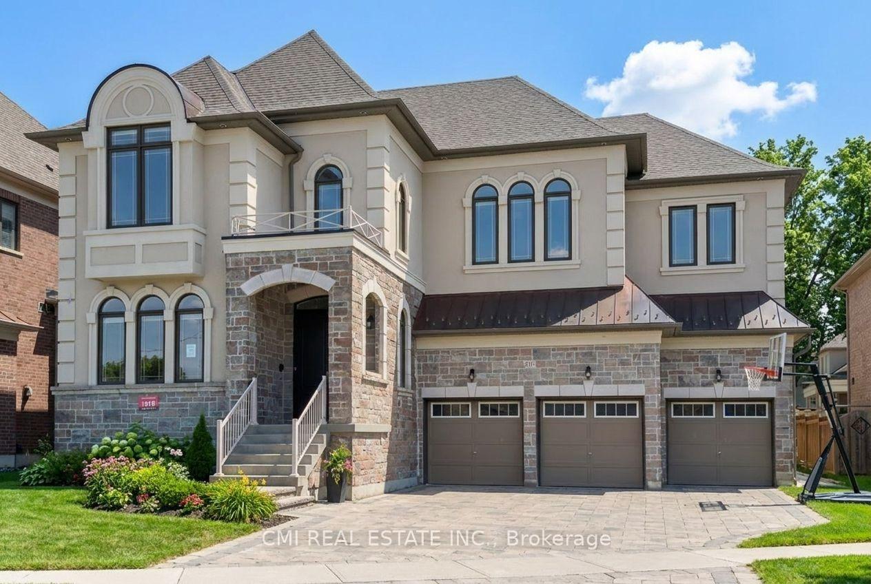 Photo 2 of 101 Appleyard Avenue, Vaughan, Kleinburg — HOMEH