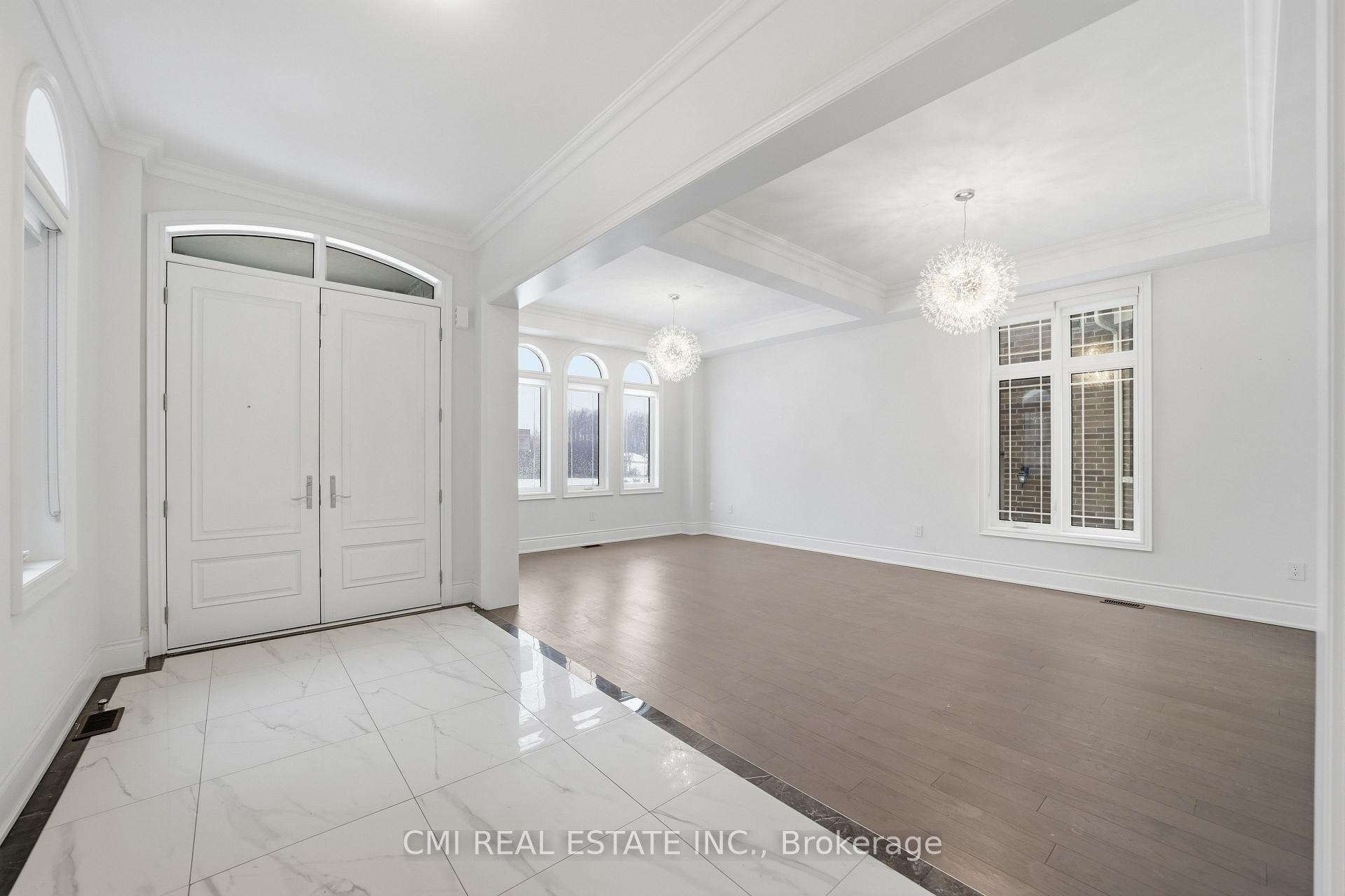Photo 4 of 101 Appleyard Avenue, Vaughan, Kleinburg — HOMEH