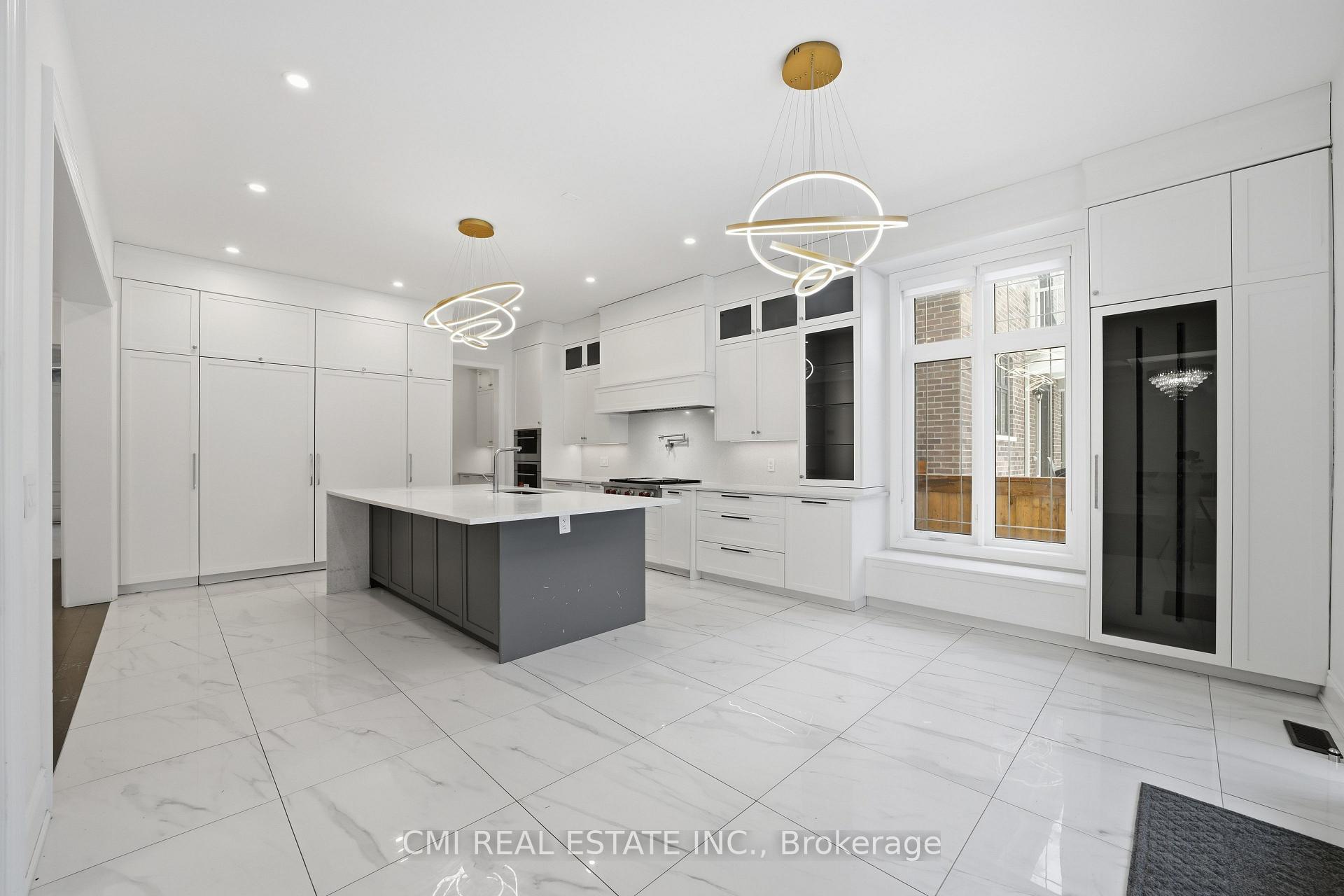 Photo 8 of 101 Appleyard Avenue, Vaughan, Kleinburg — HOMEH