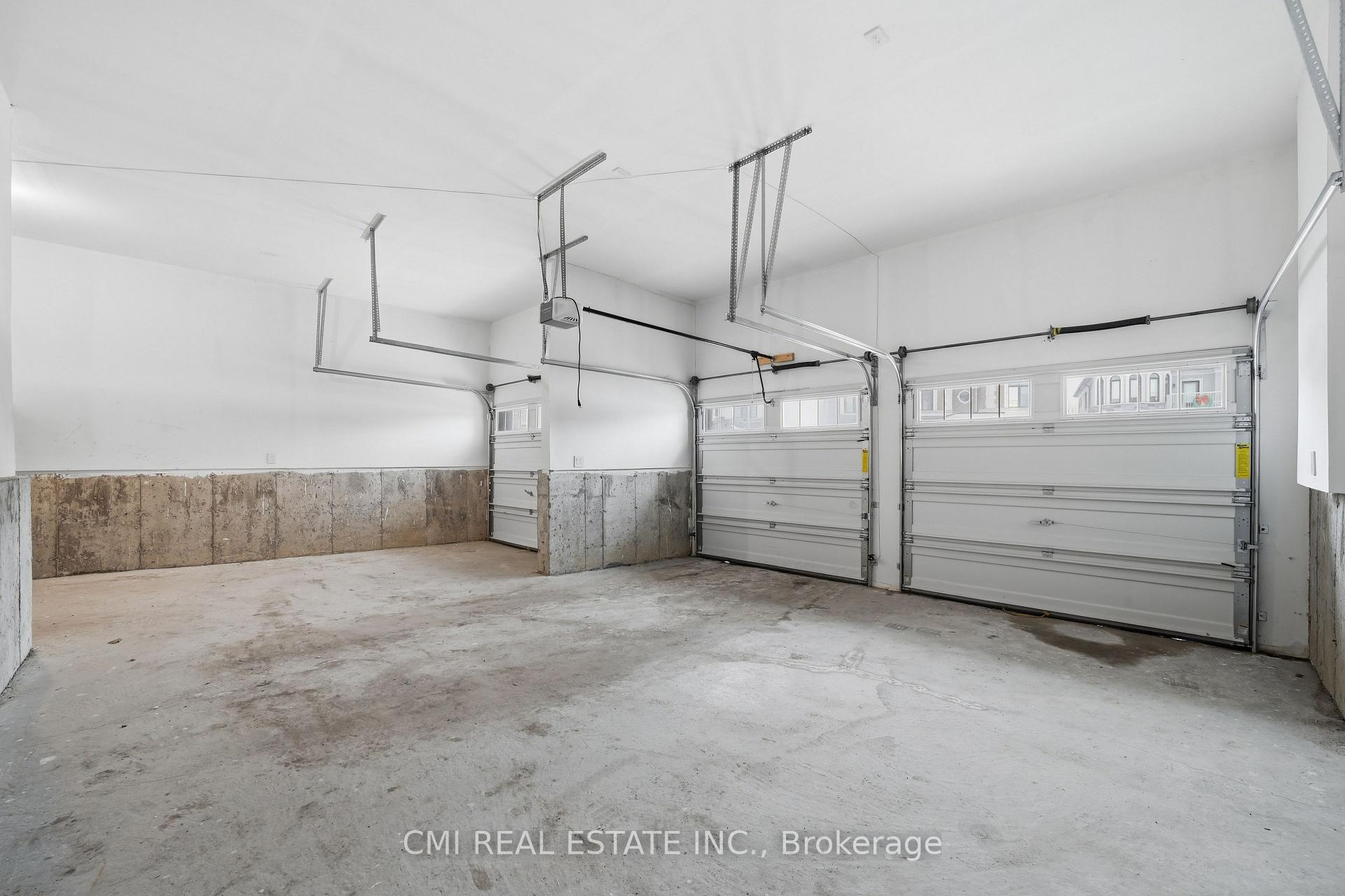Photo 17 of 101 Appleyard Avenue, Vaughan, Kleinburg — HOMEH