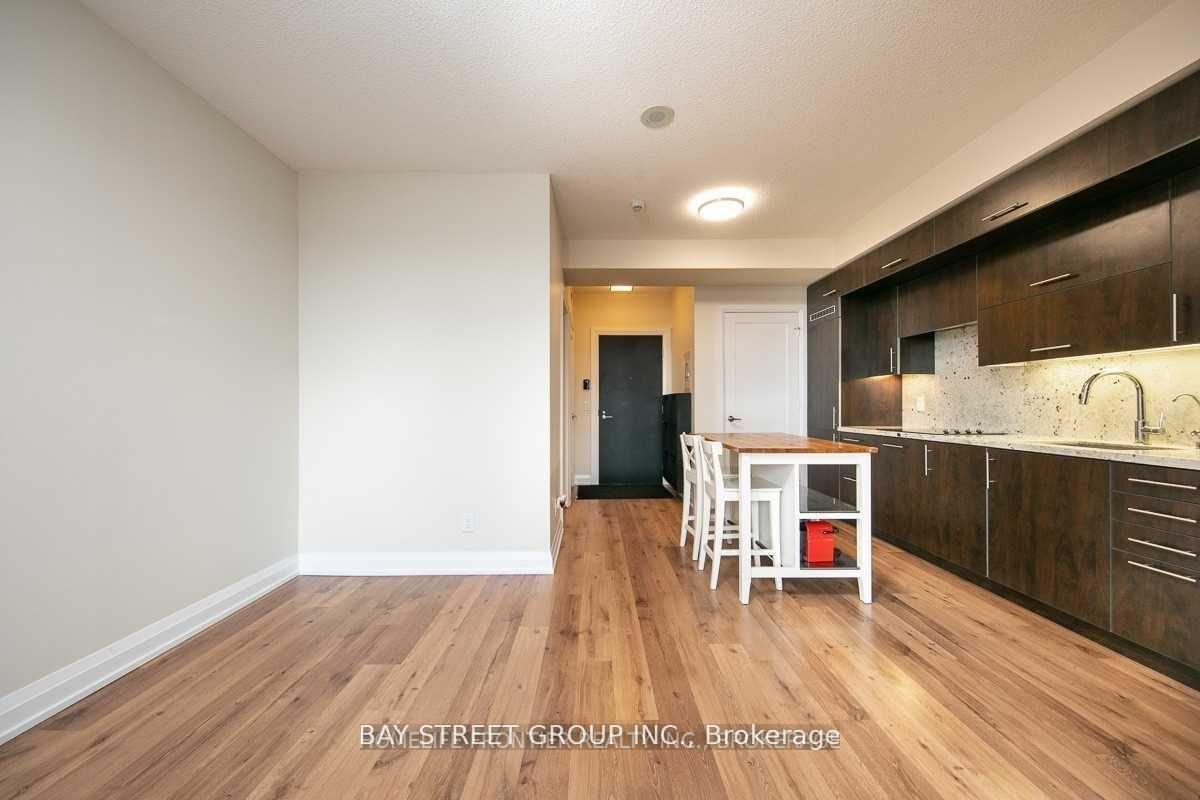 Photo 7 of Unit 4218, 5 Sheppard Avenue E, North York, Willowdale East — HOMEH