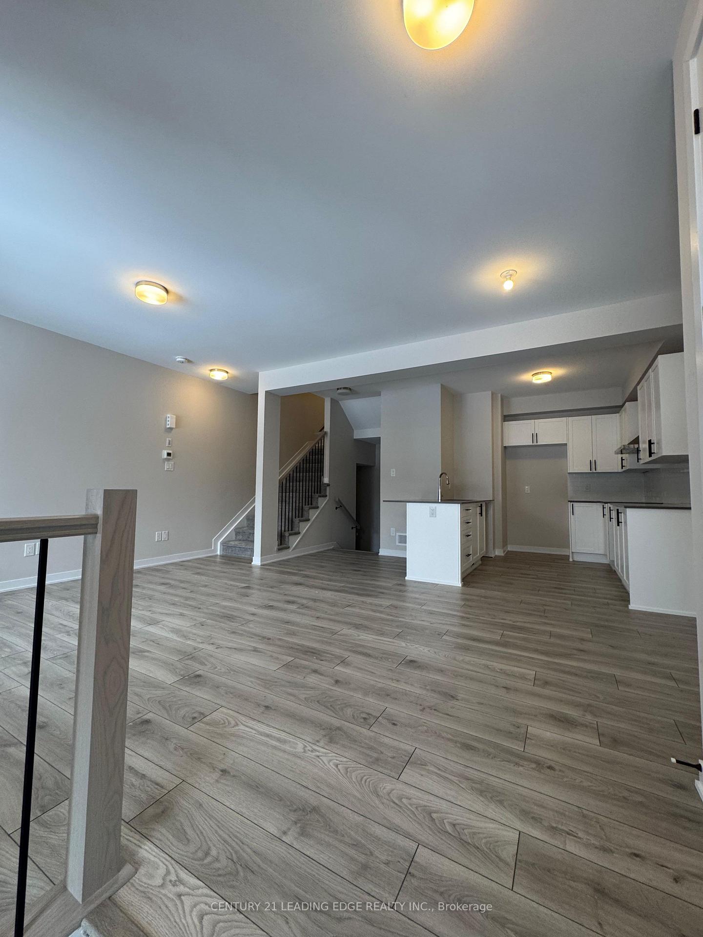 Photo 10 of 226 Speckled Alder Row, Ottawa, Barrhaven - Half Moon Bay — HOMEH