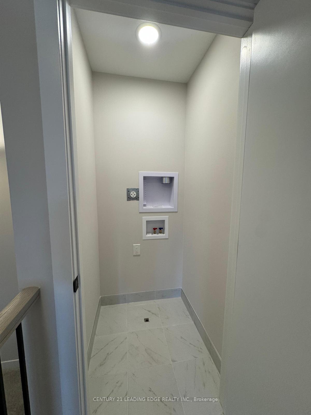 Photo 12 of 226 Speckled Alder Row, Ottawa, Barrhaven - Half Moon Bay — HOMEH
