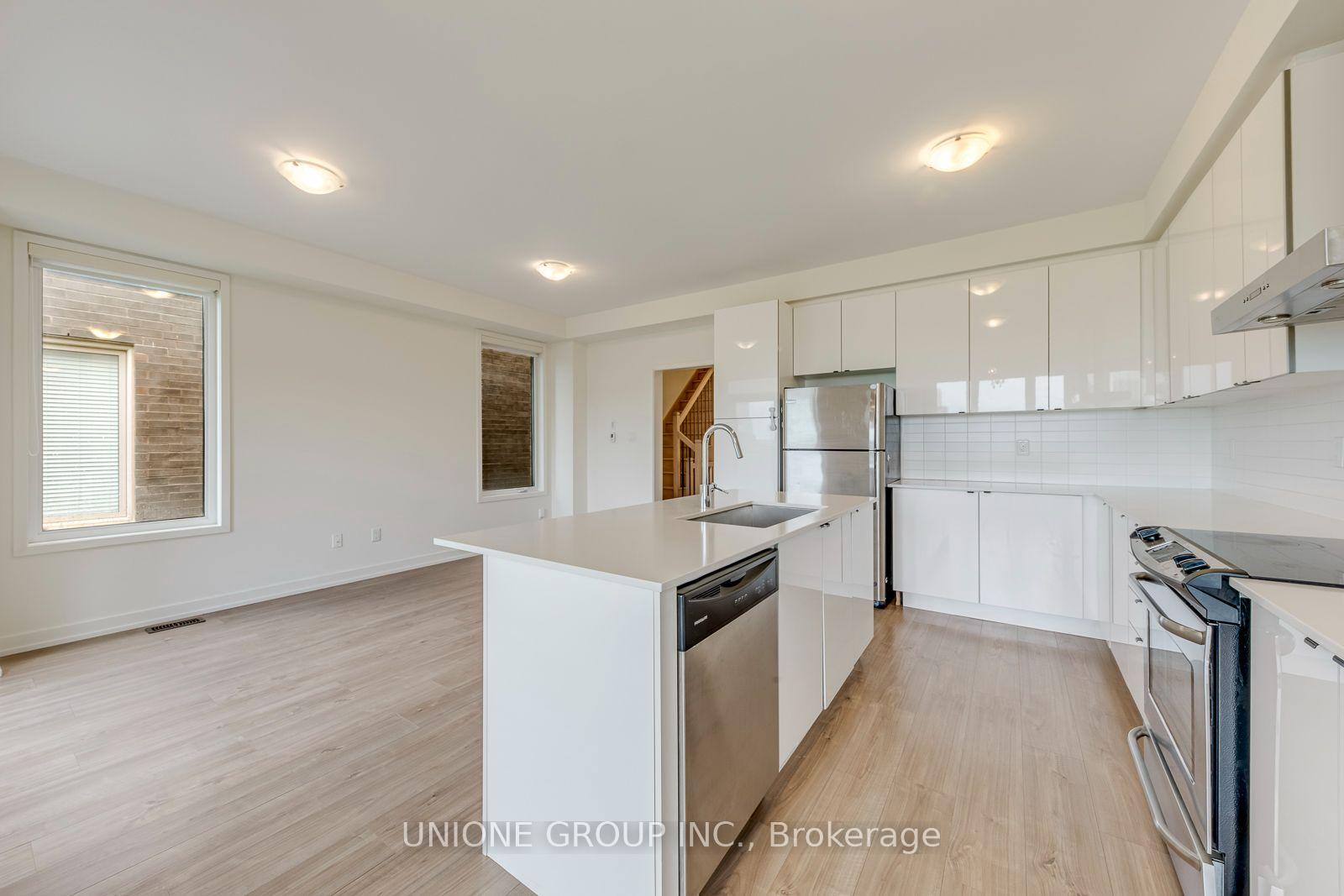 Photo 15 of 3177 Mintwood Circle, Oakville, Glenorchy — HOMEH