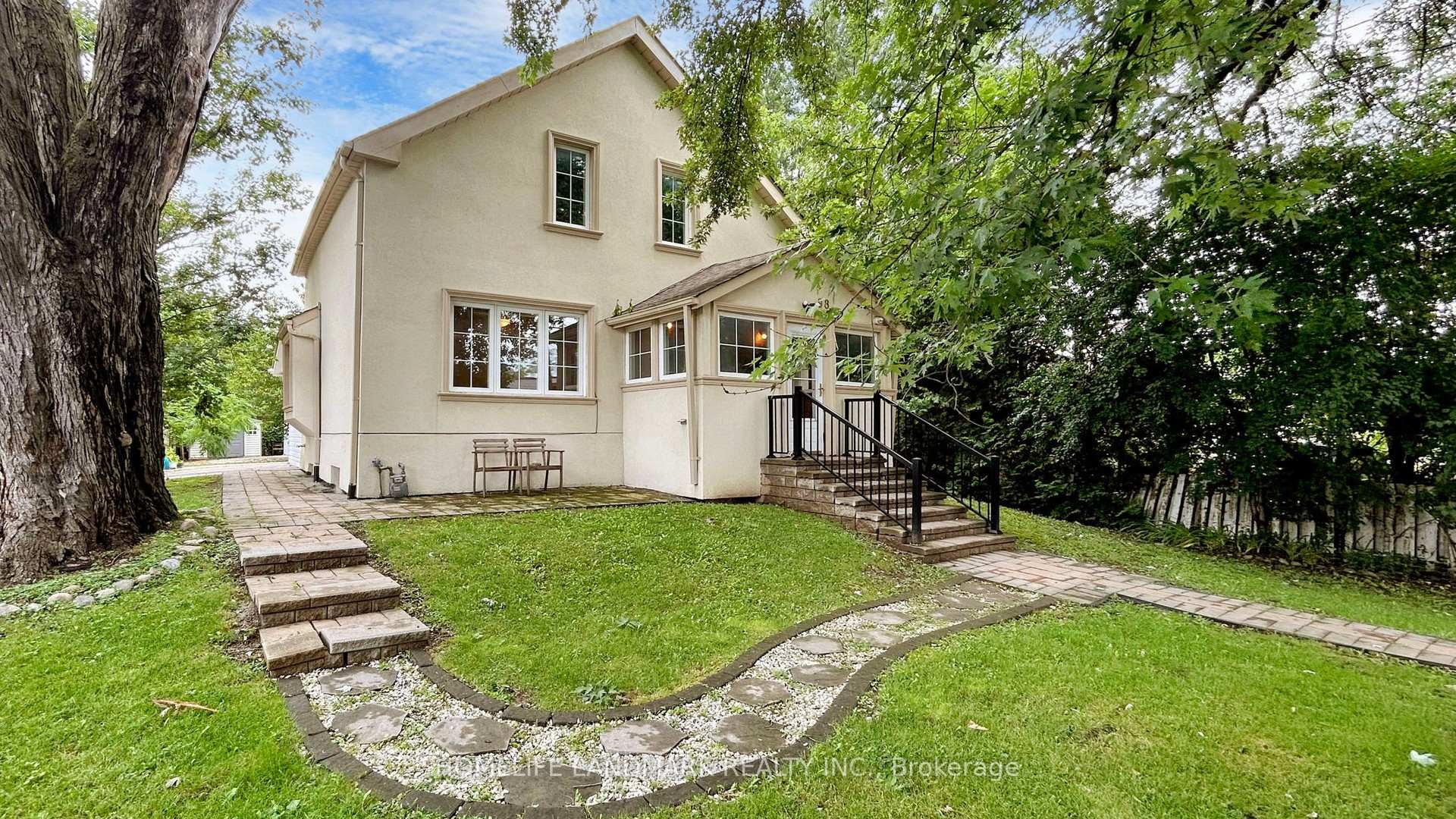 Photo 2 of 98 Glen Cameron Road, Markham, Thornhill — HOMEH