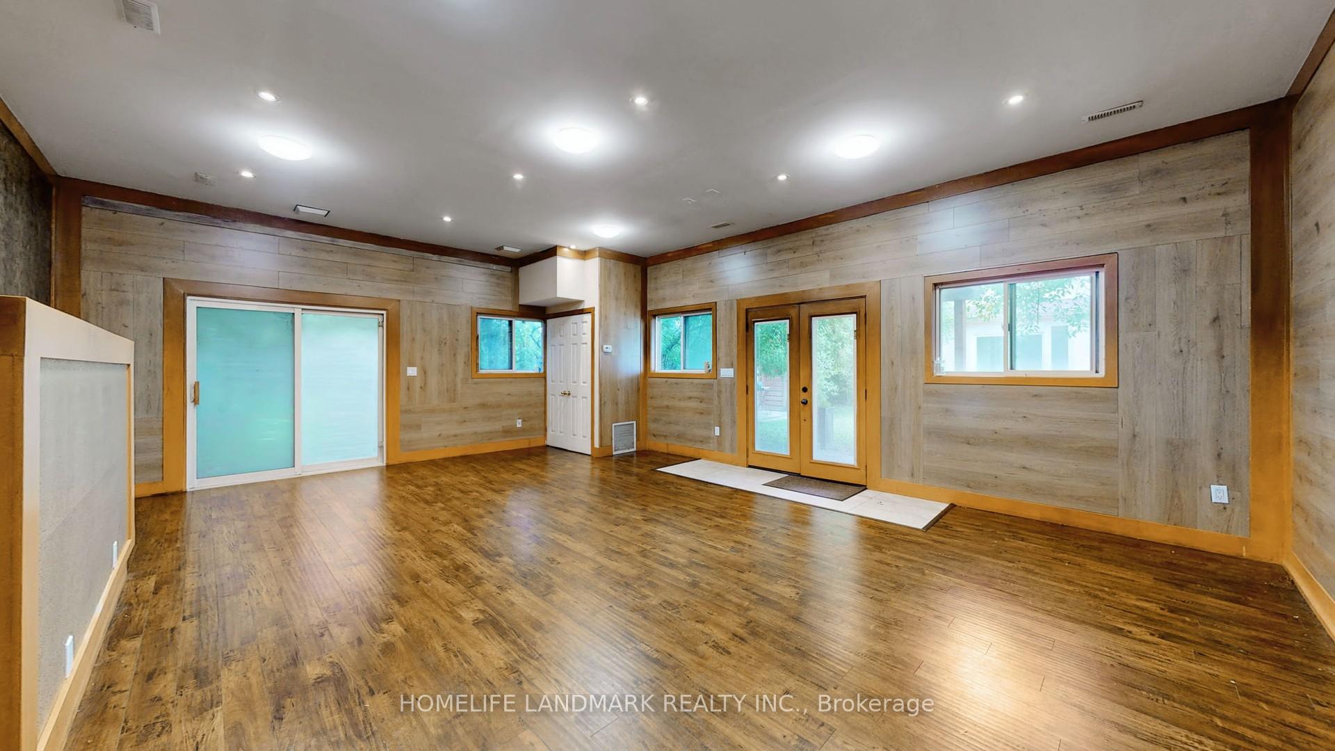 Photo 26 of 98 Glen Cameron Road, Markham, Thornhill — HOMEH