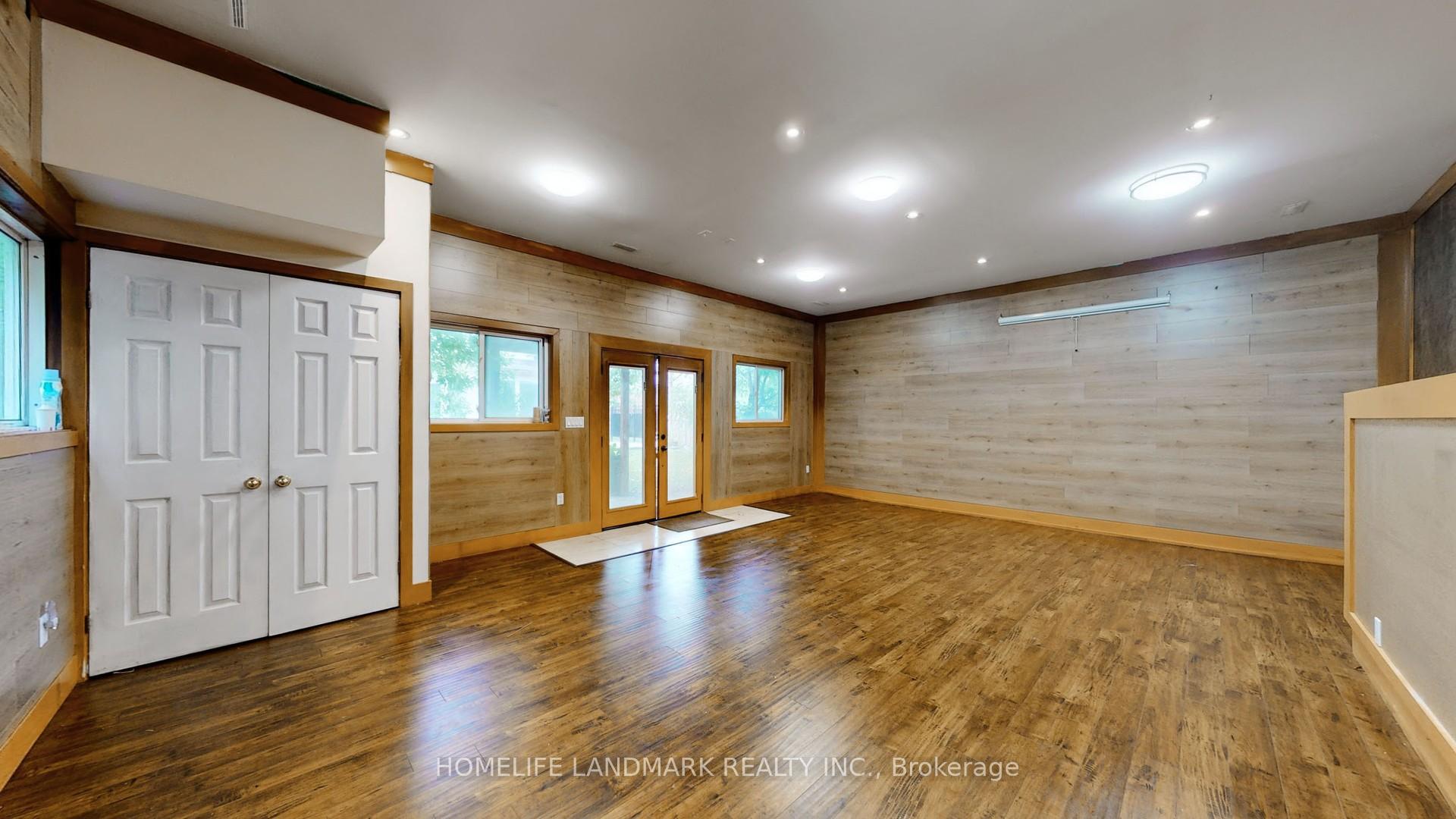 Photo 27 of 98 Glen Cameron Road, Markham, Thornhill — HOMEH
