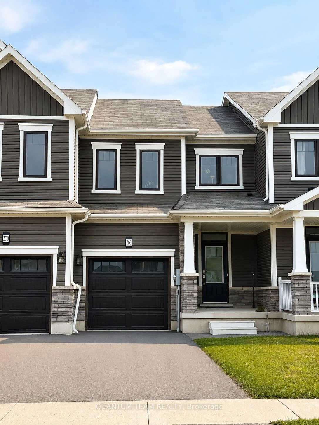Photo 4 of 266 Explorer Way, Thorold, Rolling Meadows — HOMEH
