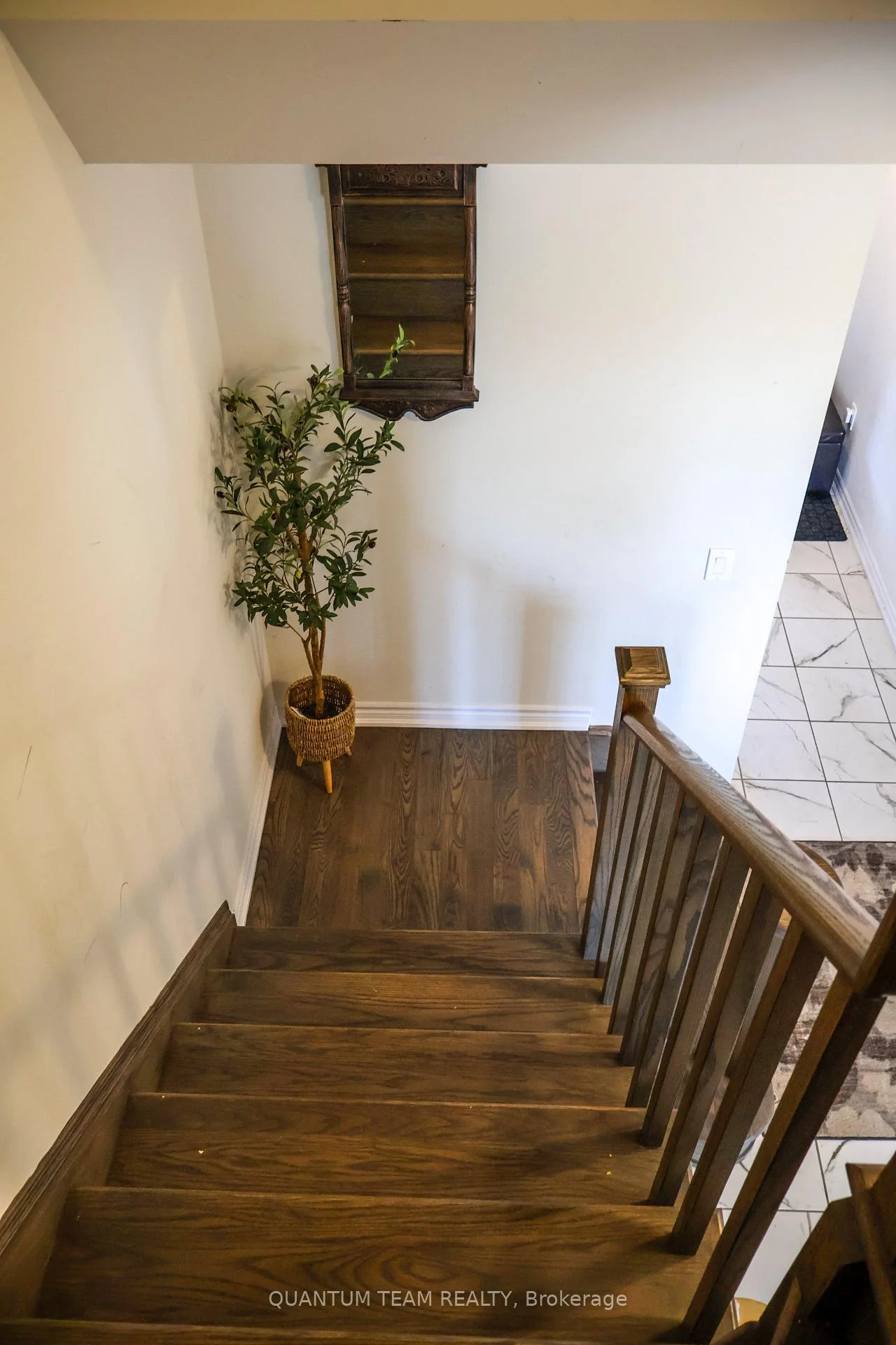Photo 12 of 266 Explorer Way, Thorold, Rolling Meadows — HOMEH