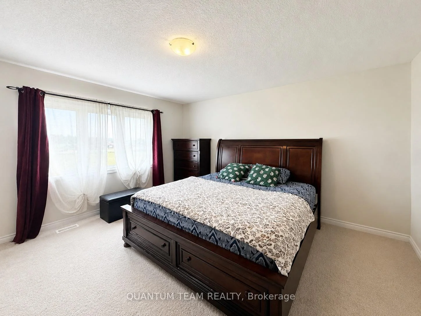 Photo 14 of 266 Explorer Way, Thorold, Rolling Meadows — HOMEH