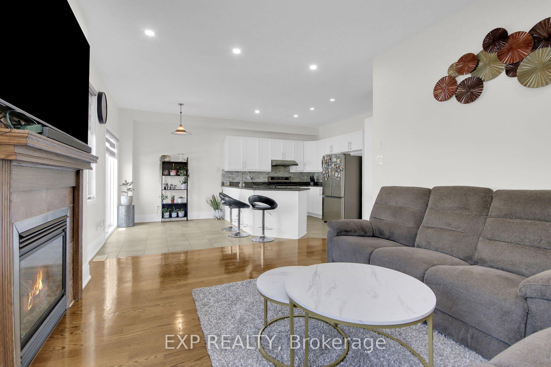 Photo 14 of 860 Percifor Way, Ottawa, Mer Bleue/Bradley Estates/Anderson Park — HOMEH