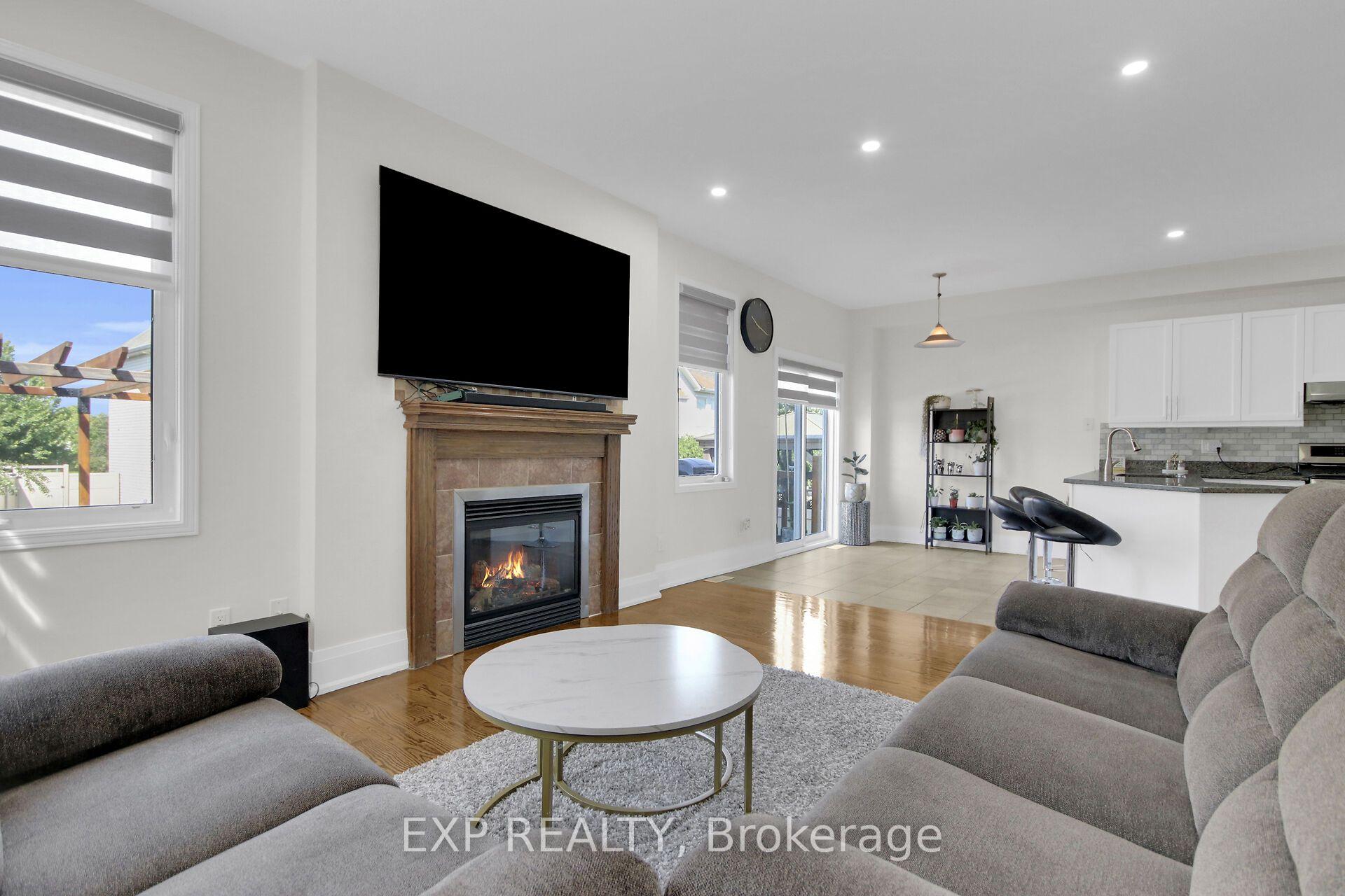 Photo 15 of 860 Percifor Way, Ottawa, Mer Bleue/Bradley Estates/Anderson Park — HOMEH