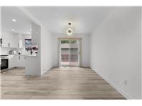 Photo 11 of 345 Berkindale Drive, Hamilton, Riverdale — HOMEH