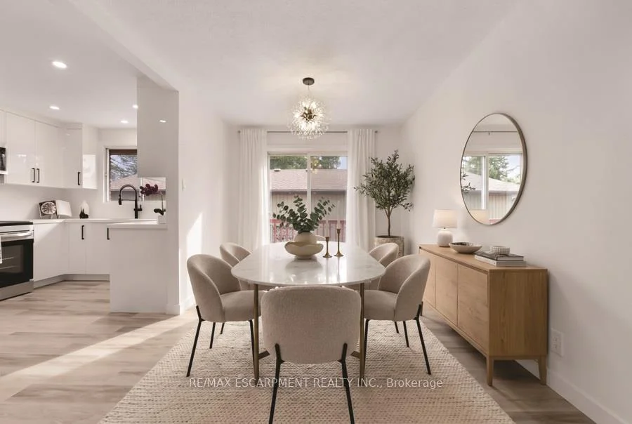 Photo 10 of 345 Berkindale Drive, Hamilton, Riverdale — HOMEH