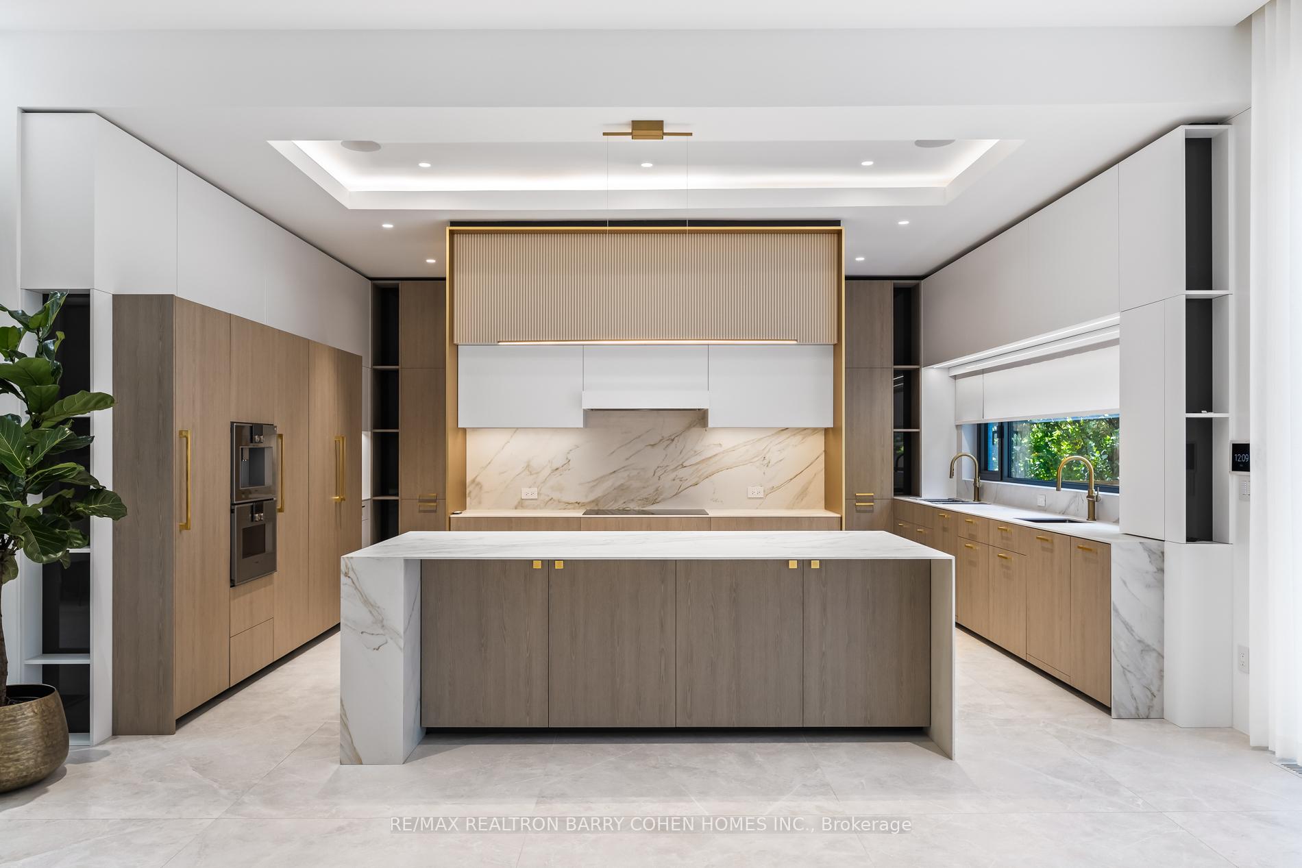 Photo 14 of 90 Esgore Drive, Toronto, Bedford Park-Nortown — HOMEH