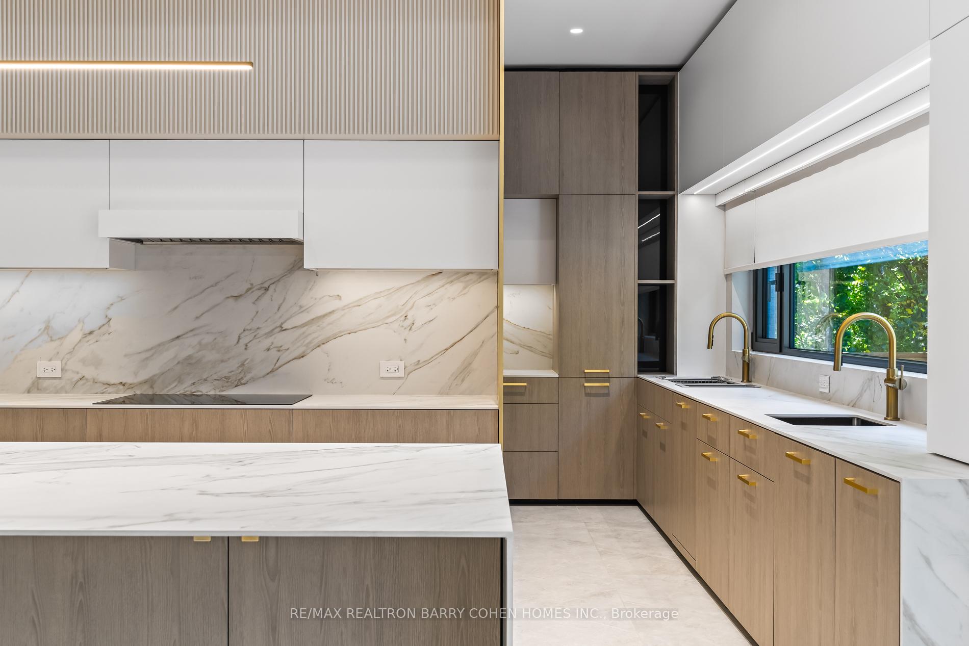 Photo 17 of 90 Esgore Drive, Toronto, Bedford Park-Nortown — HOMEH