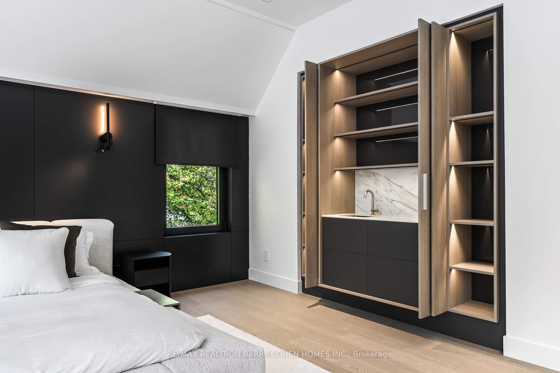 Photo 25 of 90 Esgore Drive, Toronto, Bedford Park-Nortown — HOMEH