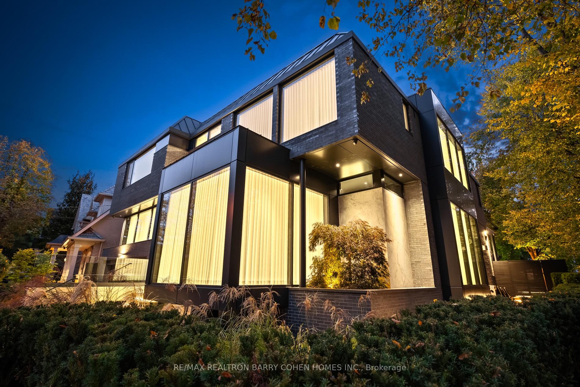 Photo 37 of 90 Esgore Drive, Toronto, Bedford Park-Nortown — HOMEH