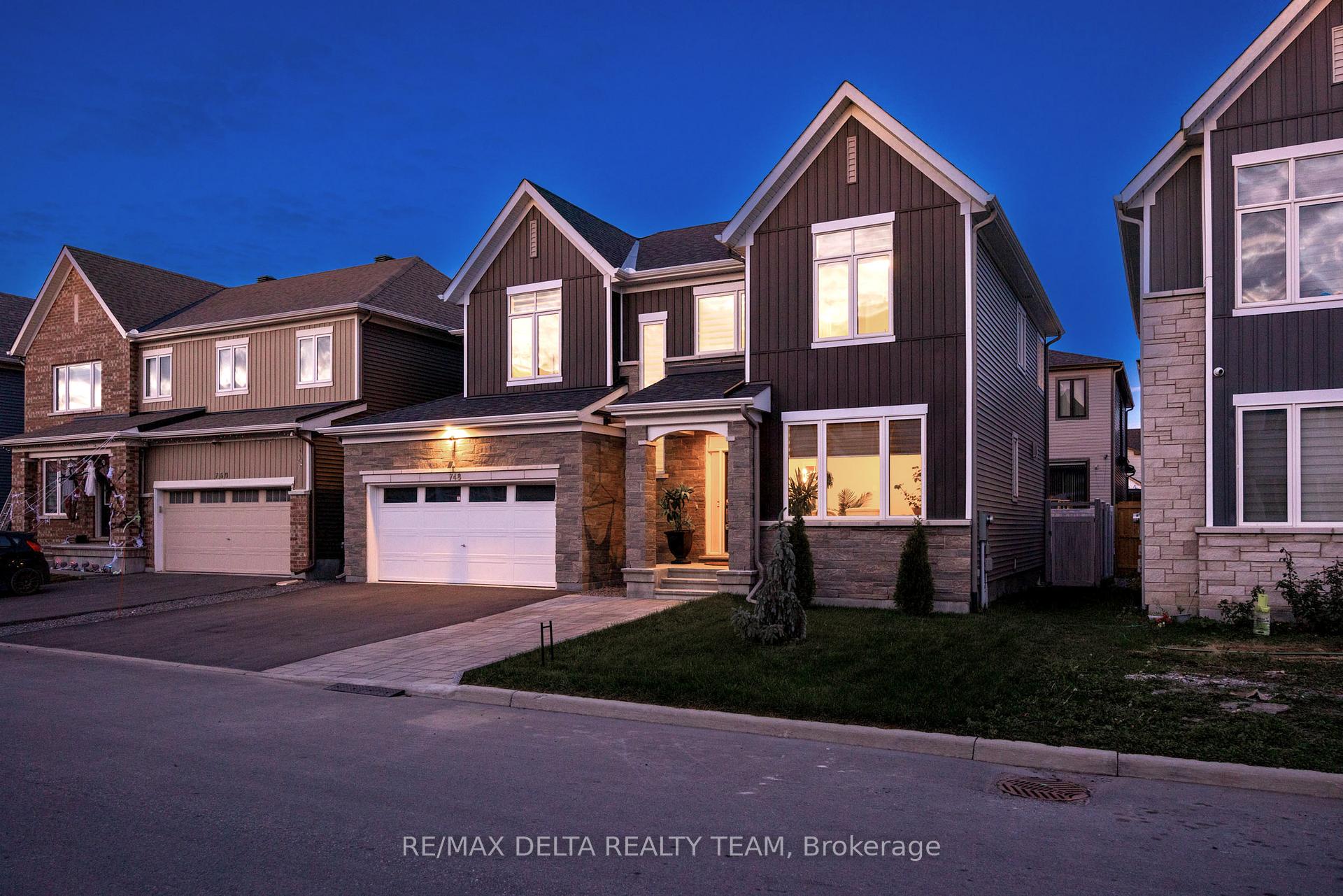 Photo 3 of 748 Vennecy Terrace, Ottawa, Chapel Hill South - Orleans Village — HOMEH