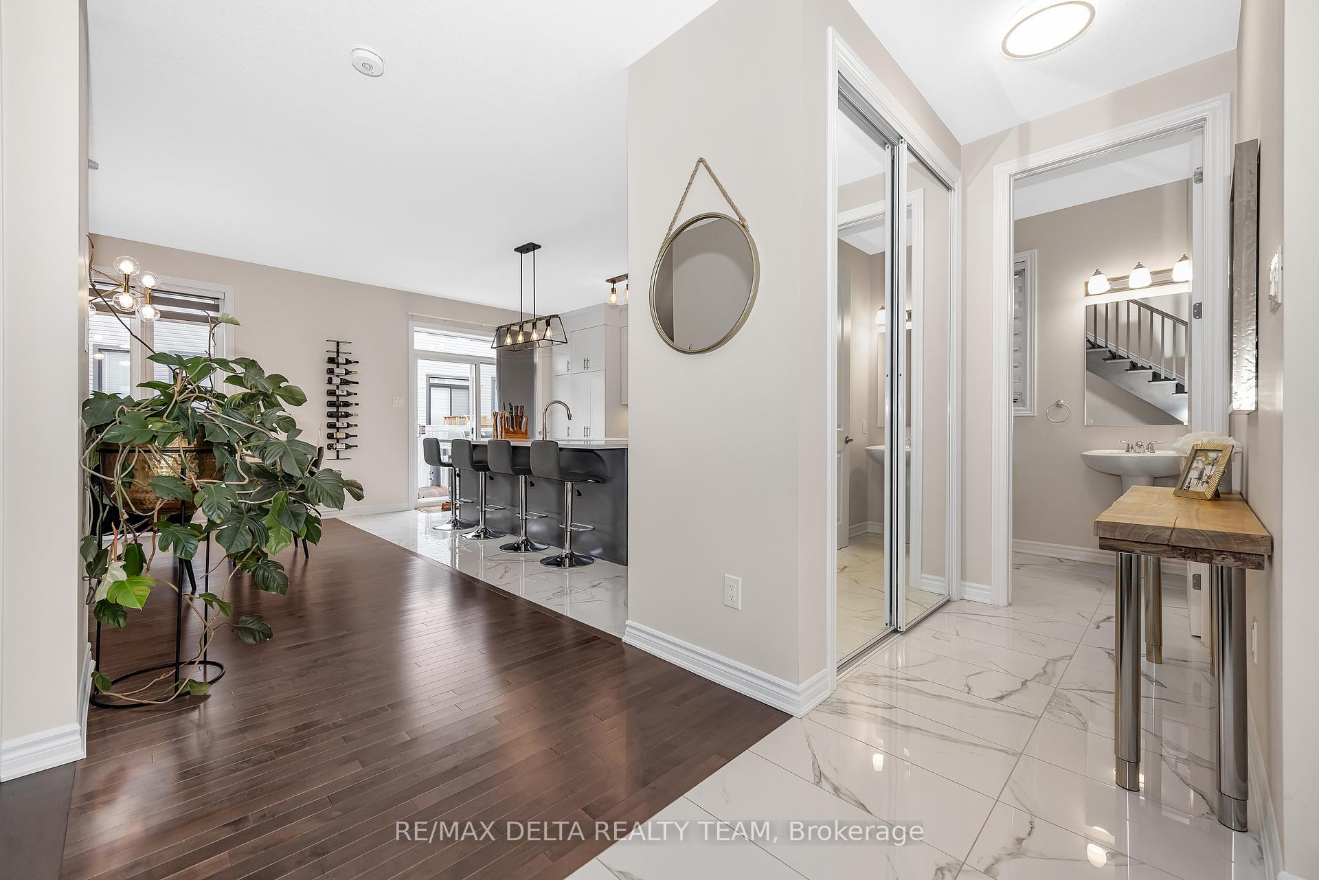 Photo 8 of 748 Vennecy Terrace, Ottawa, Chapel Hill South - Orleans Village — HOMEH
