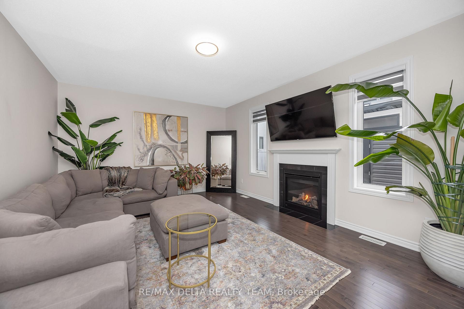 Photo 17 of 748 Vennecy Terrace, Ottawa, Chapel Hill South - Orleans Village — HOMEH