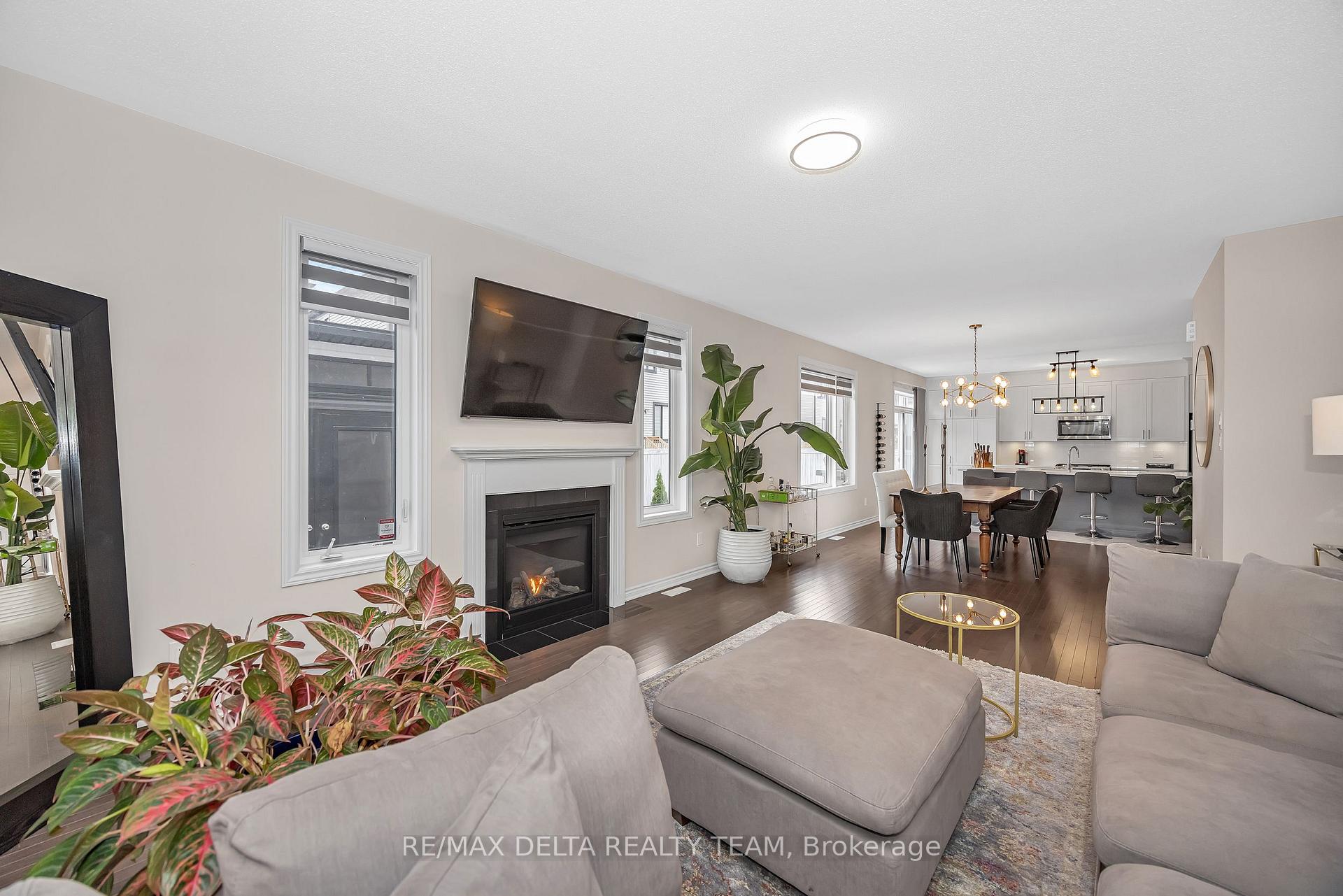 Photo 19 of 748 Vennecy Terrace, Ottawa, Chapel Hill South - Orleans Village — HOMEH