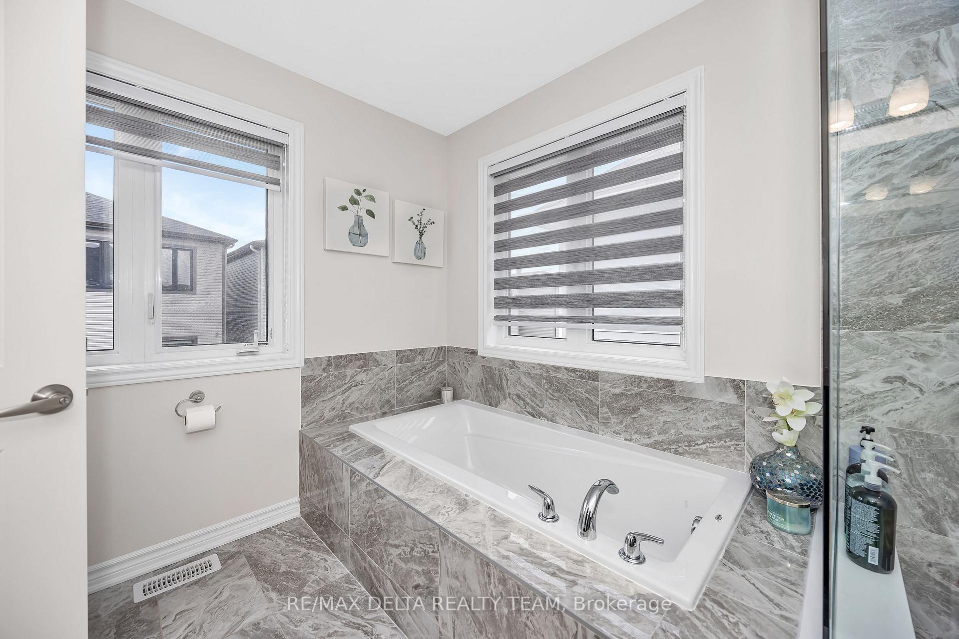 Photo 24 of 748 Vennecy Terrace, Ottawa, Chapel Hill South - Orleans Village — HOMEH